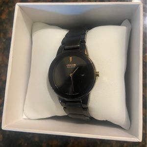 Women’s Black Citizen watch with gold detailing
